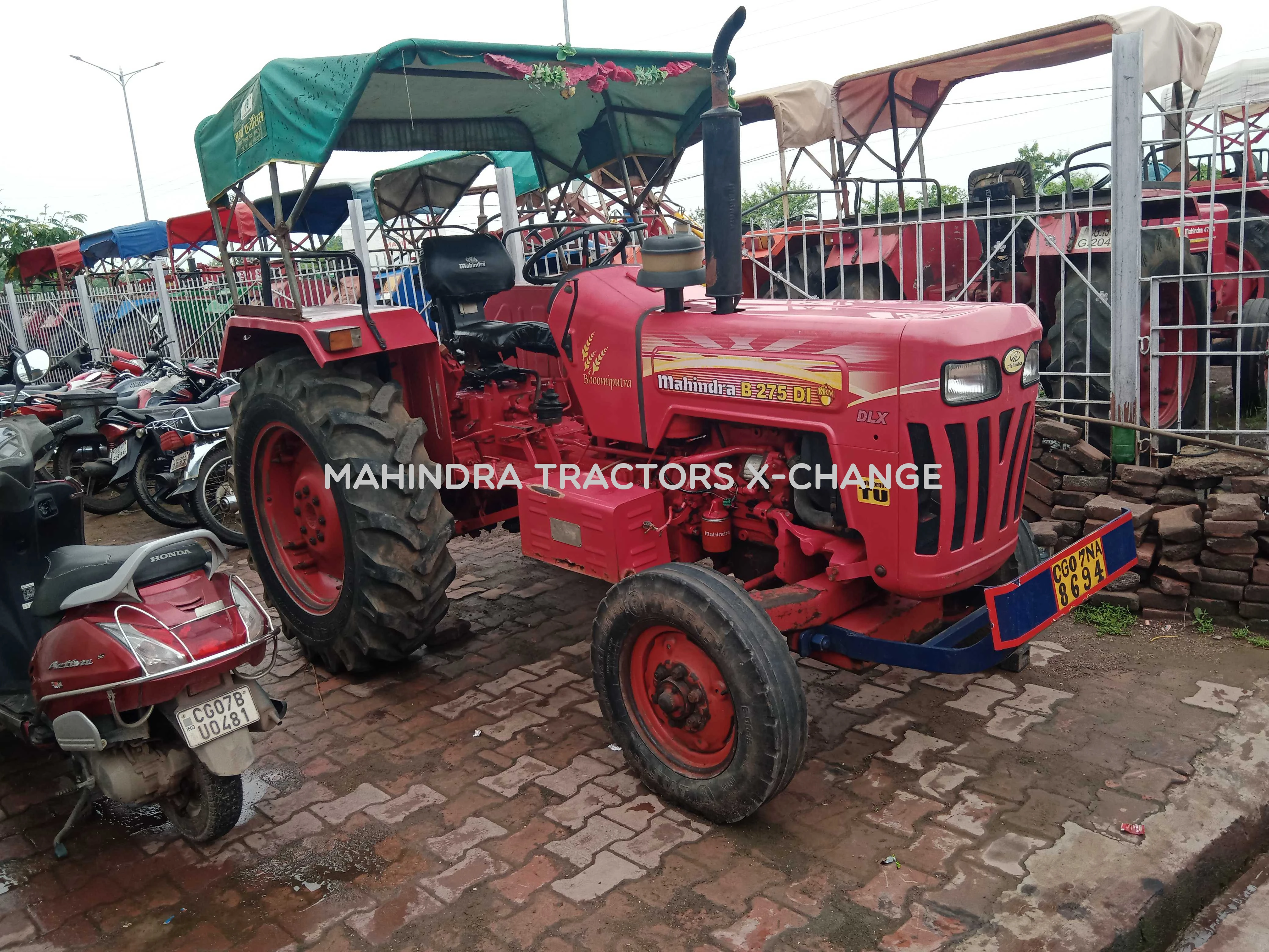 2013 Mahindra 275 DI TU-1