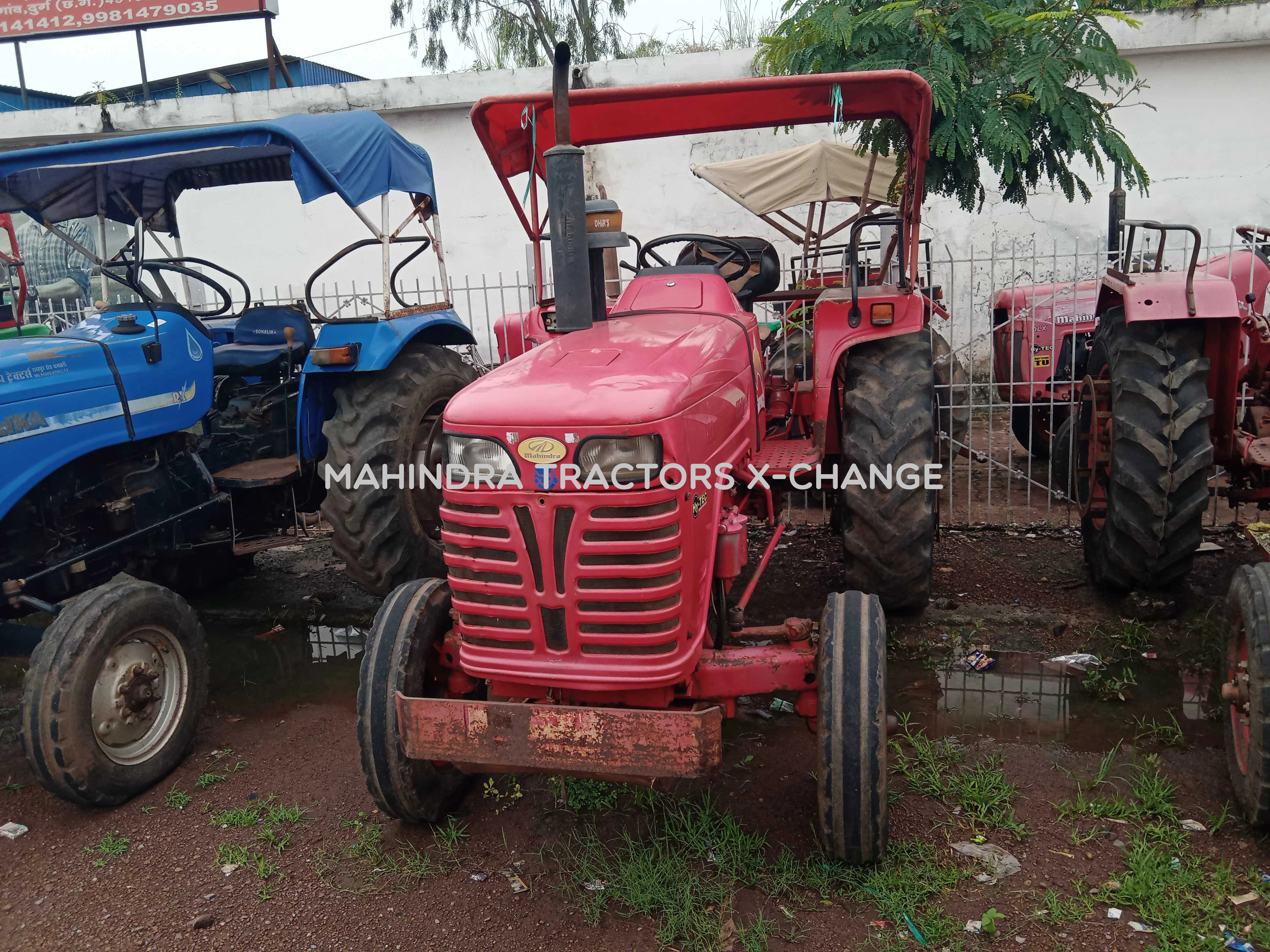 2012 Mahindra 475 DI-1