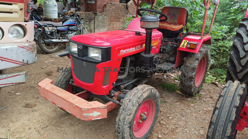 2024 Mahindra Yuvraj 215 DI-4