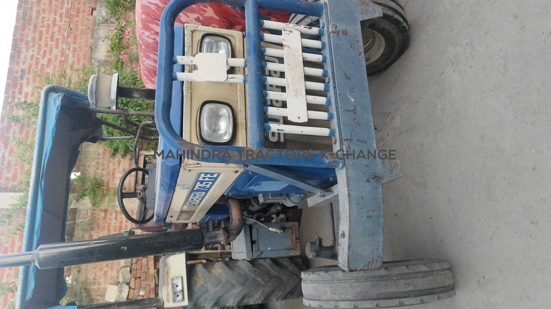 2011 Swaraj 735 FE-2