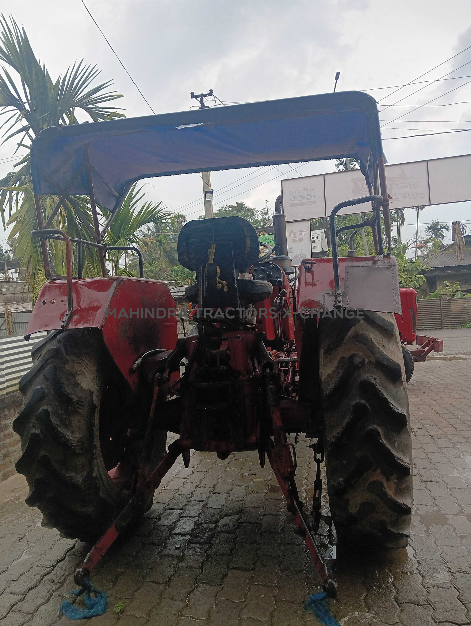 2013 Mahindra 275 DI-3