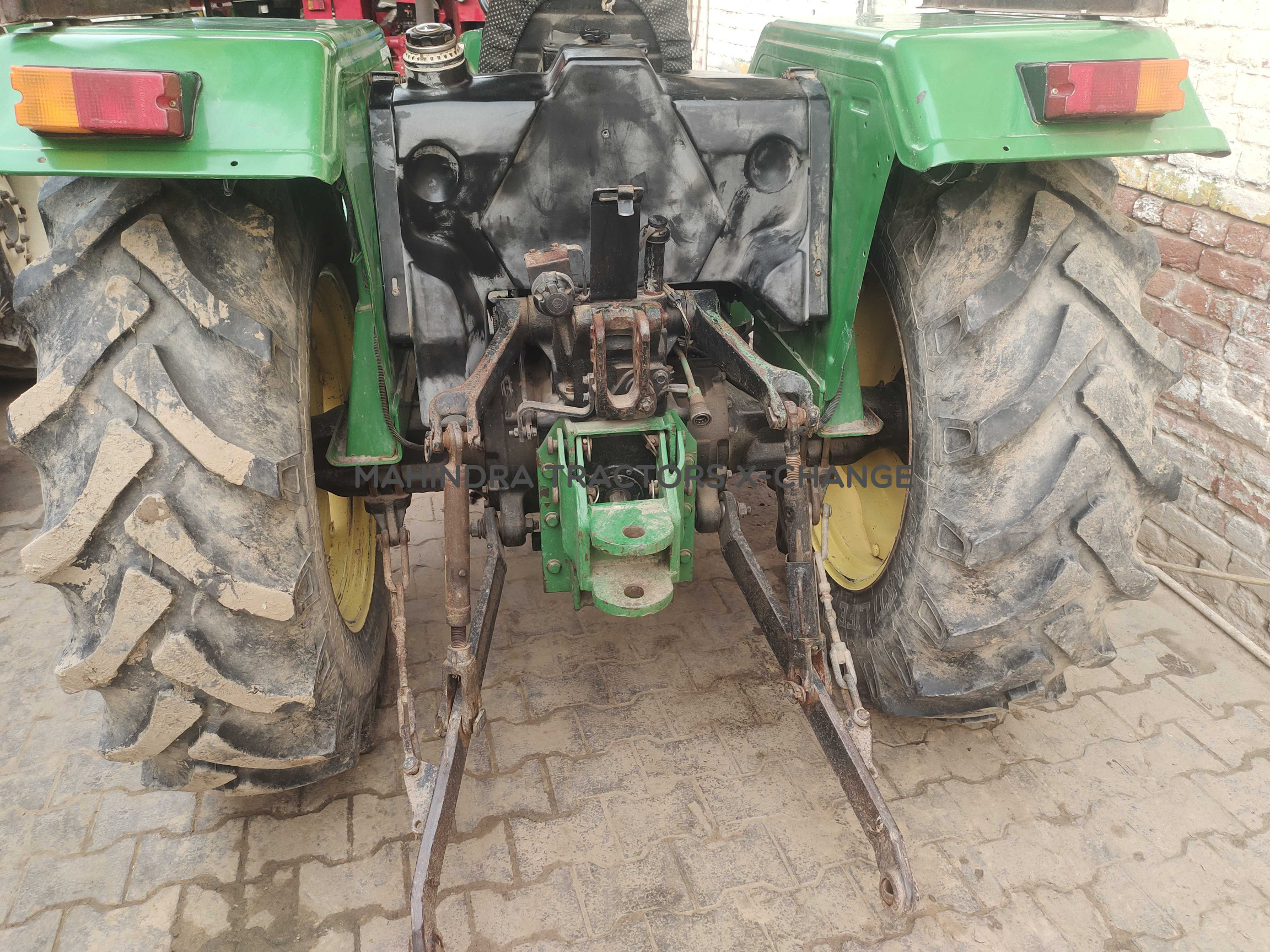 2012 John deere 5205-3