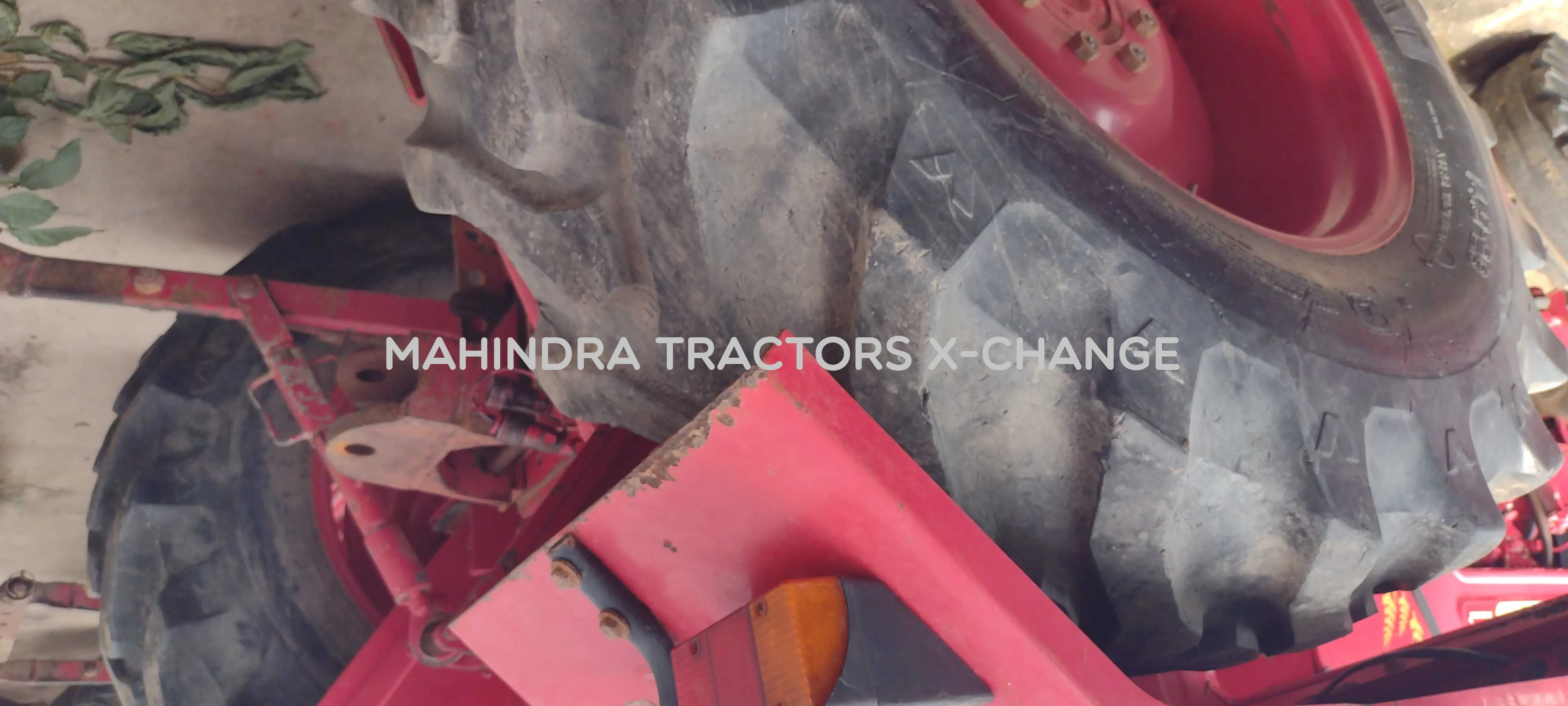 2018 Mahindra 585 DI Power Plus BP-2