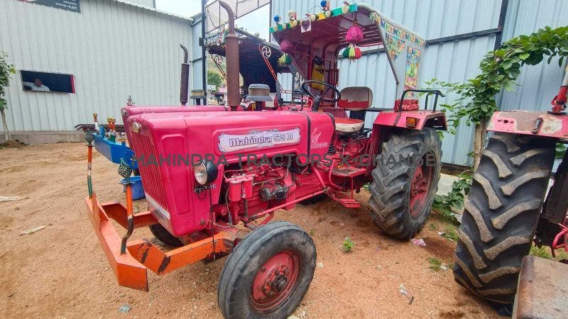 2013 Mahindra 575 DI-2