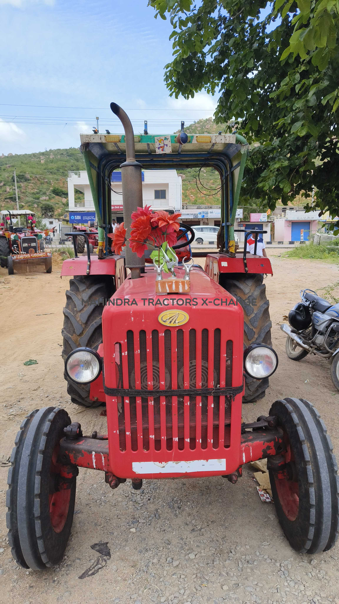 2016 Mahindra 575 DI-1
