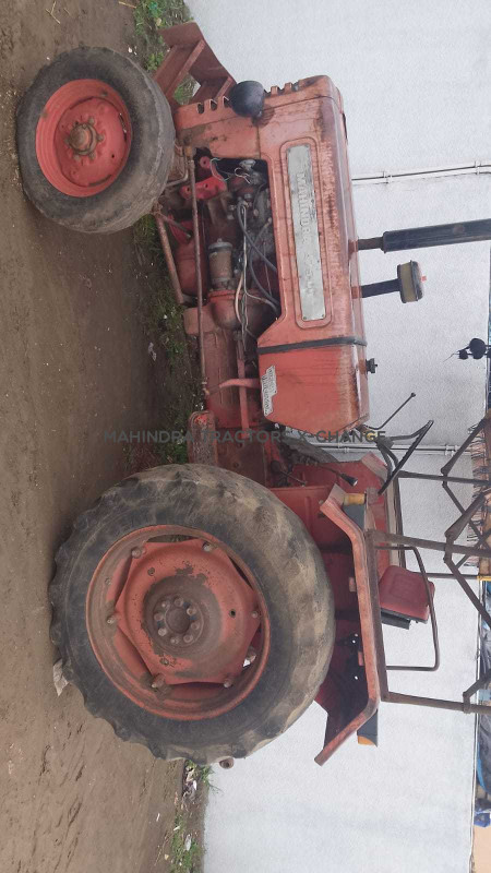 1994 Mahindra 475 DI-3