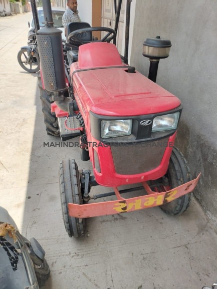 2021 Mahindra 215 Yuvraj-3
