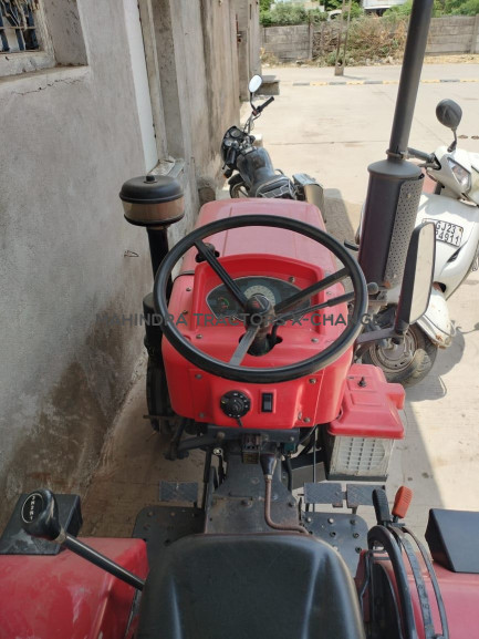 2021 Mahindra 215 Yuvraj-2