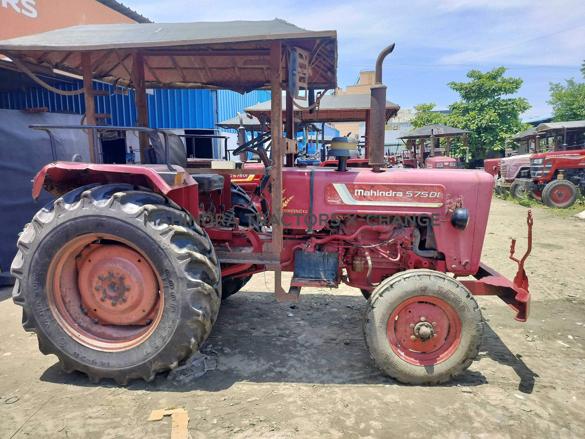 2018 Mahindra 575 DI-1