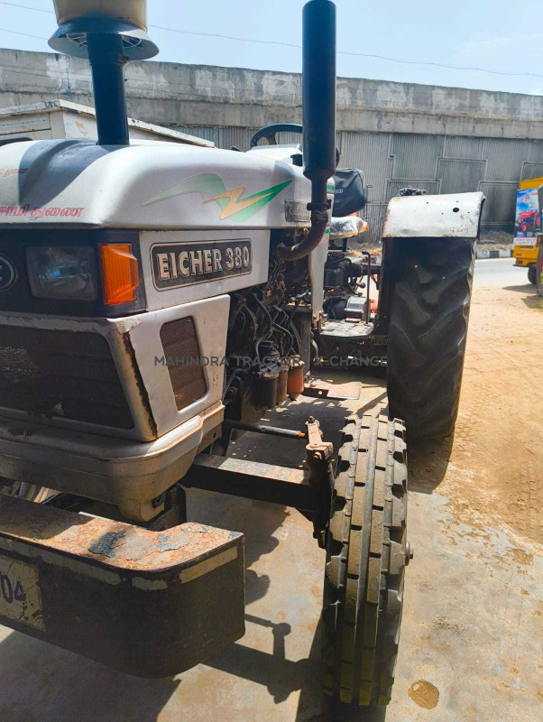 2018 Eicher 380-4