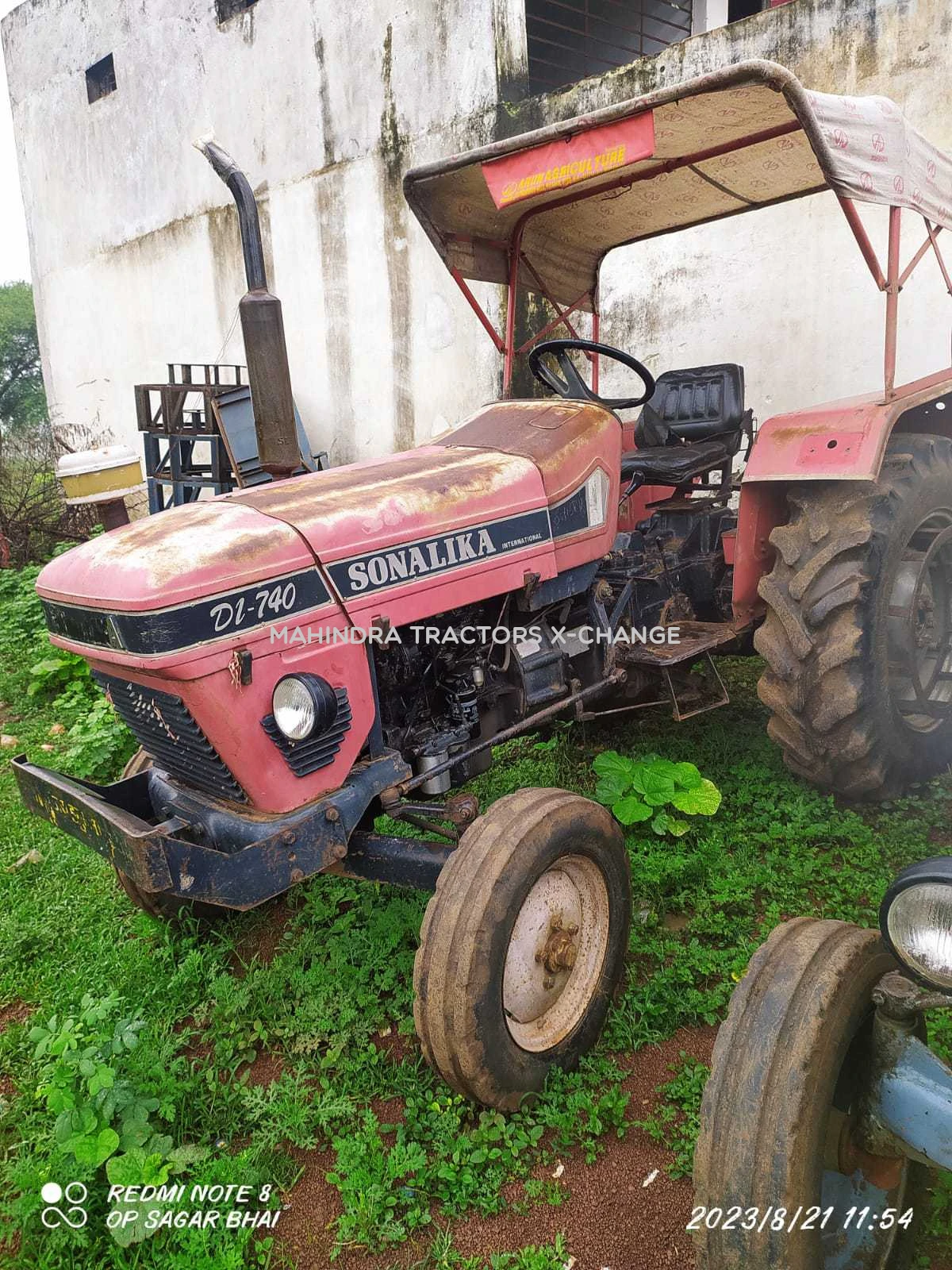 2004 Sonalika DI 740 III S3-3