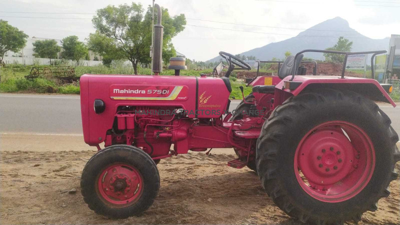 2019 Mahindra 575 DI-2