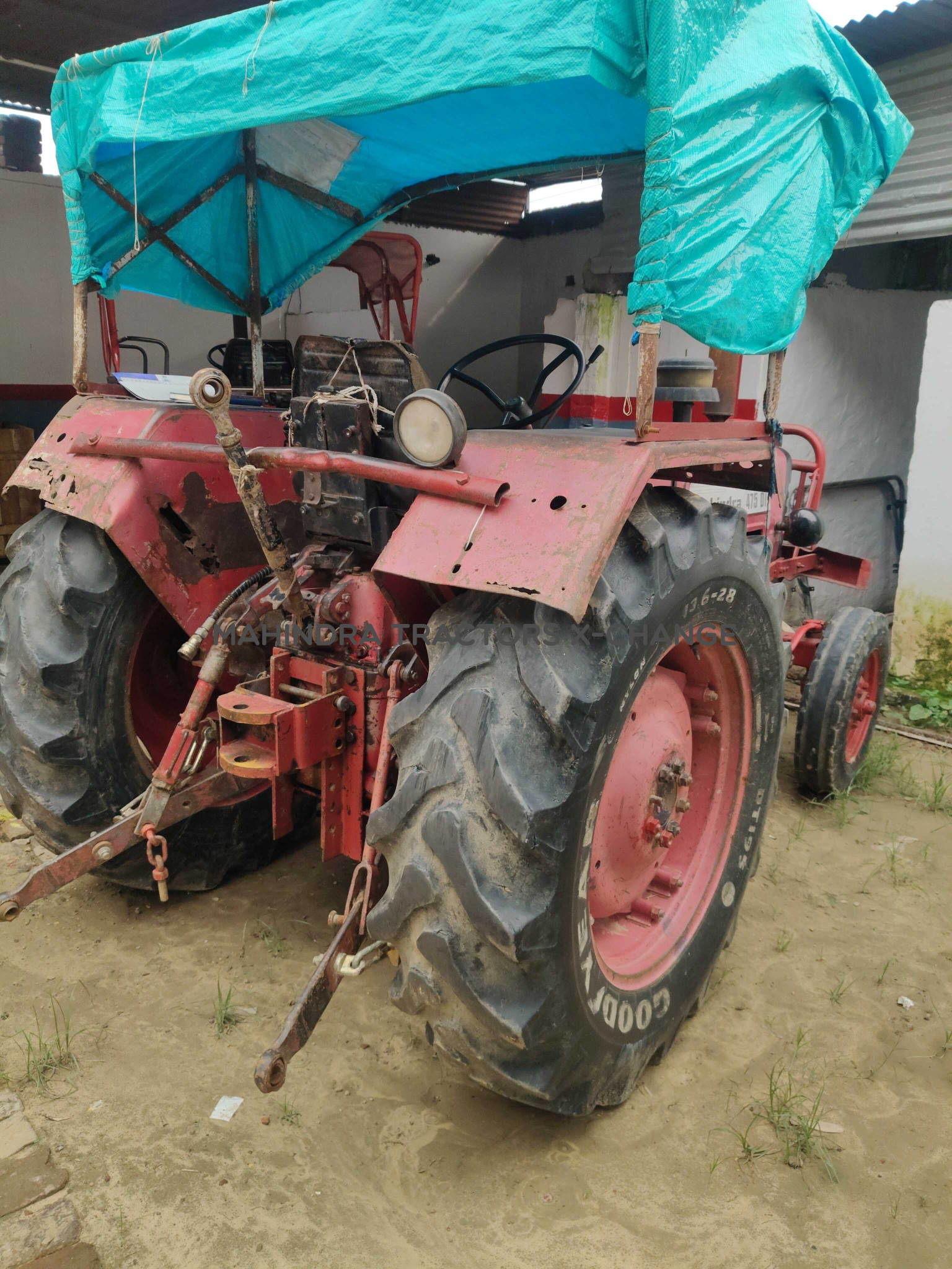 2005 Mahindra 475 DI-4