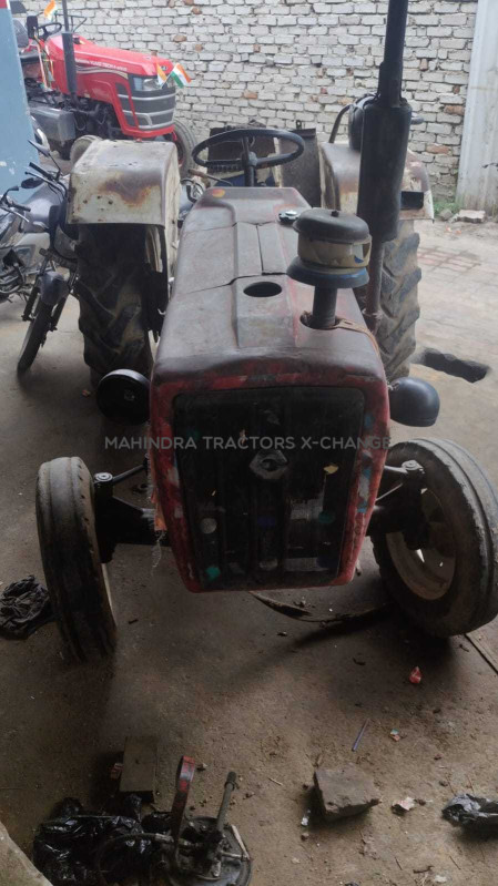 2011 Escorts Steeltrac-3