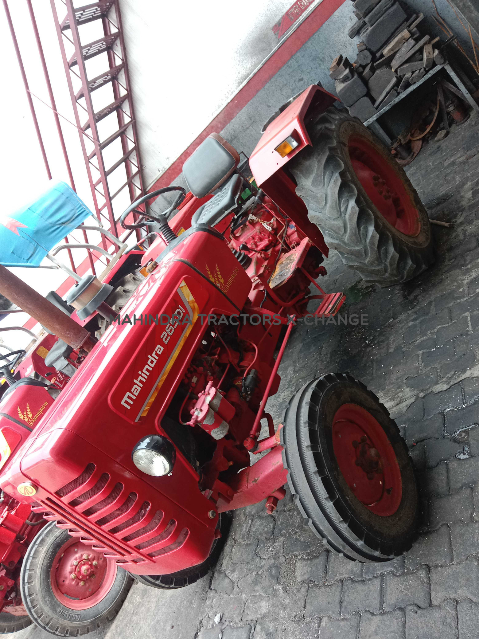 2017 Mahindra 265 DI-3