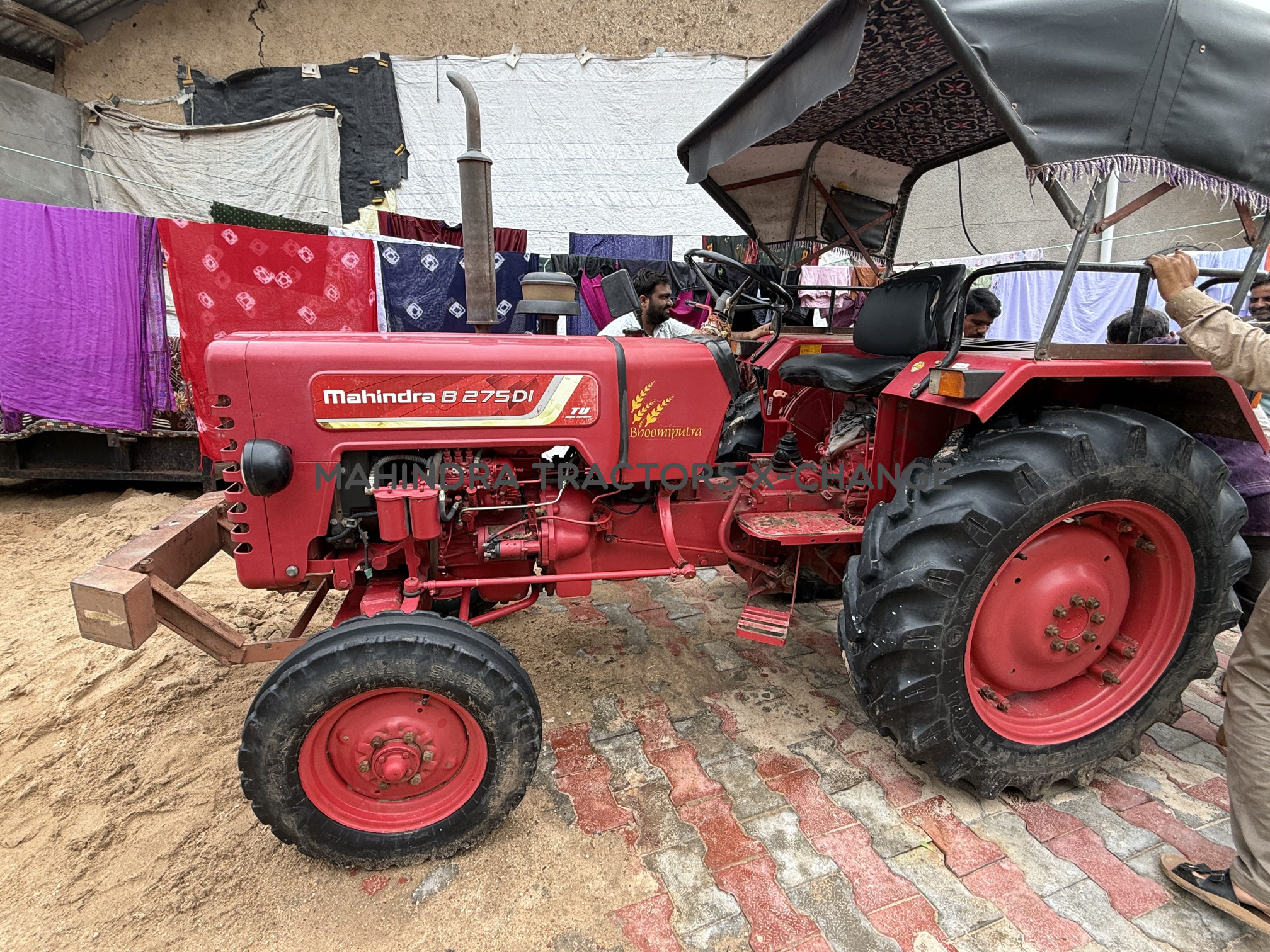 2017 Mahindra 275 DI TU-1