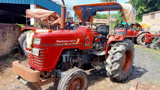 2019 Mahindra 585 DI Power Plus BP-4