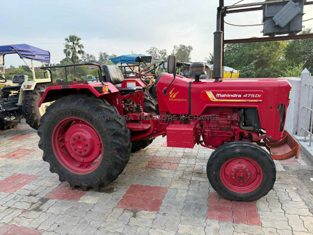2021 Mahindra 475 DI-4