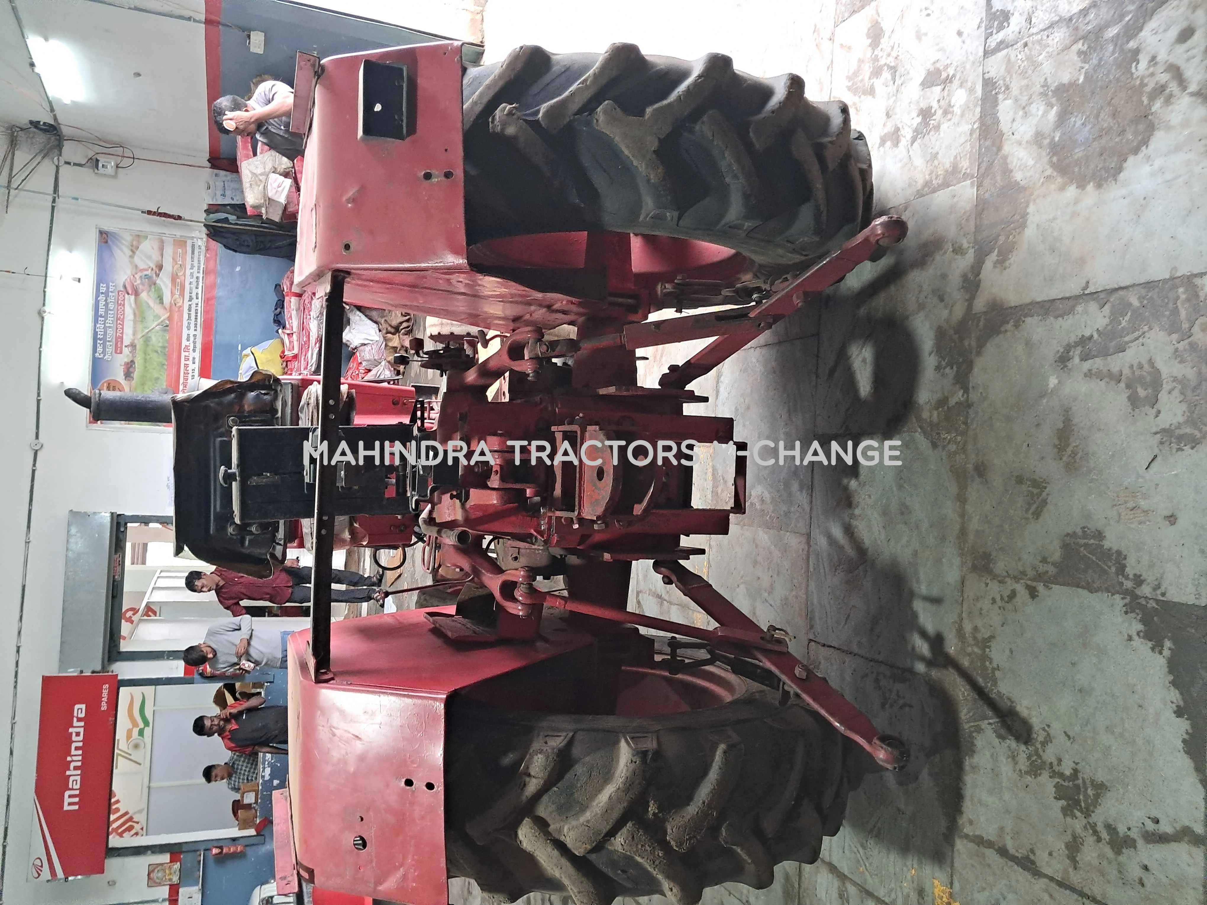 2004 Mahindra 475 DI-4