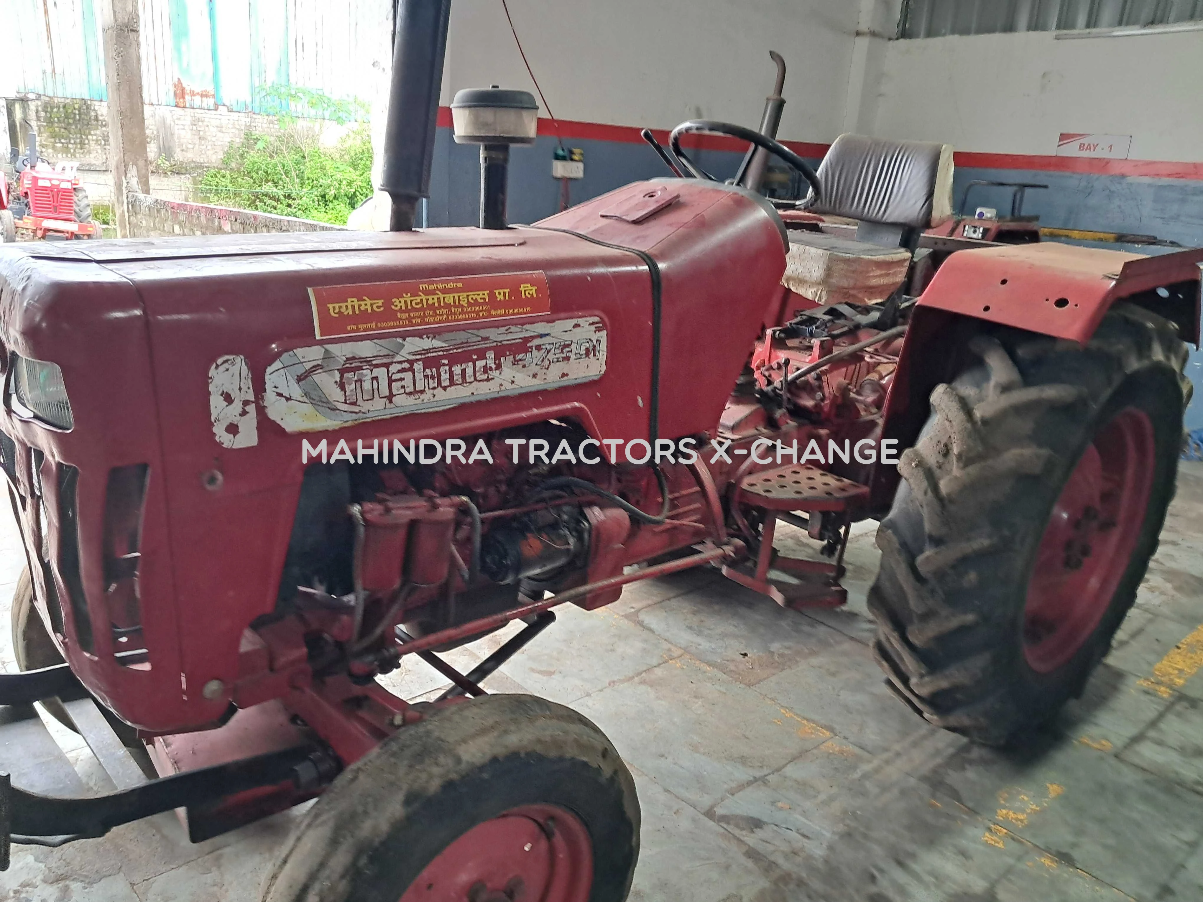 2004 Mahindra 475 DI-3