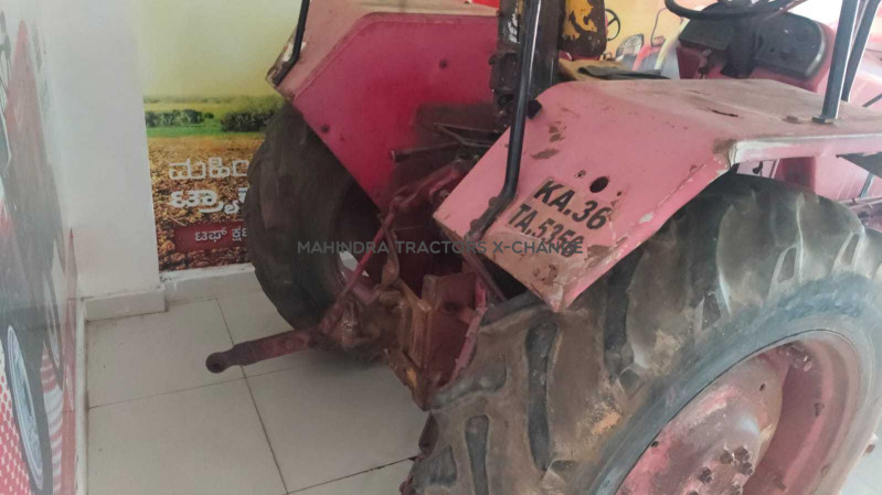 2009 Mahindra 475 DI-4