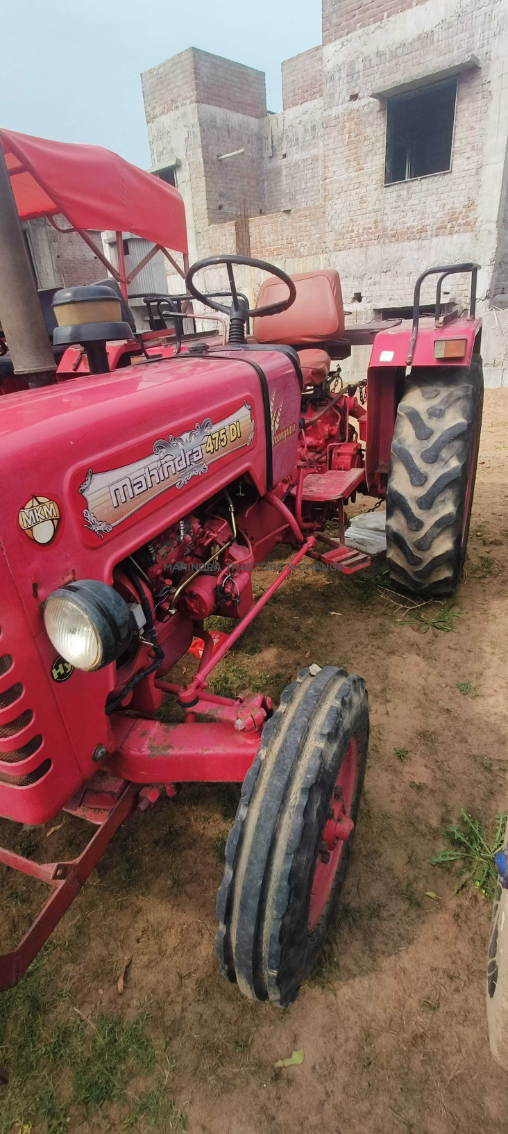 2015 Mahindra 475 DI-2