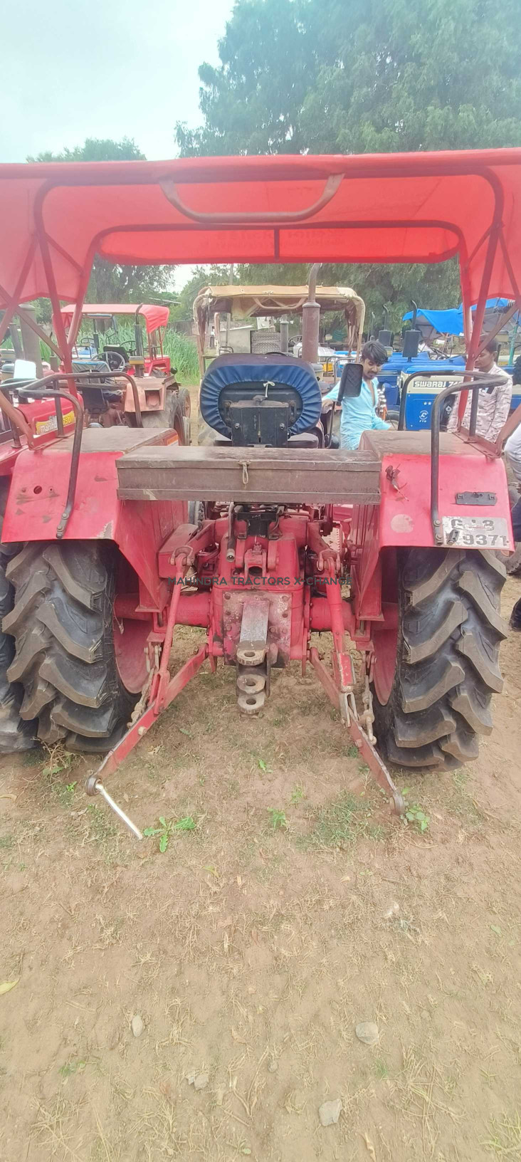 2011 Mahindra 415 DI-4