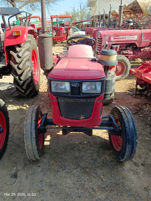 2019 Mahindra 215 Yuvraj-2