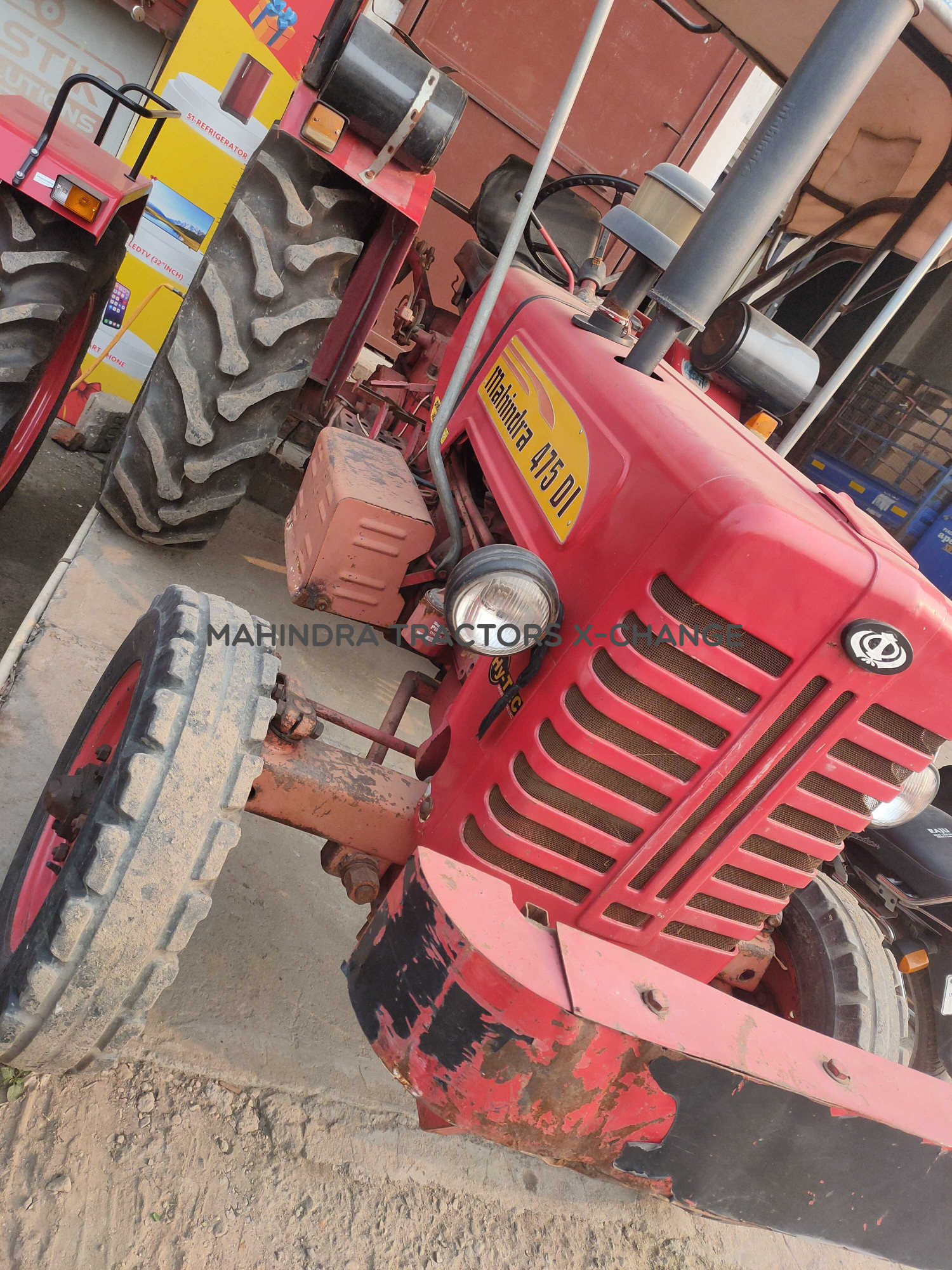 2006 Mahindra 475 DI-2