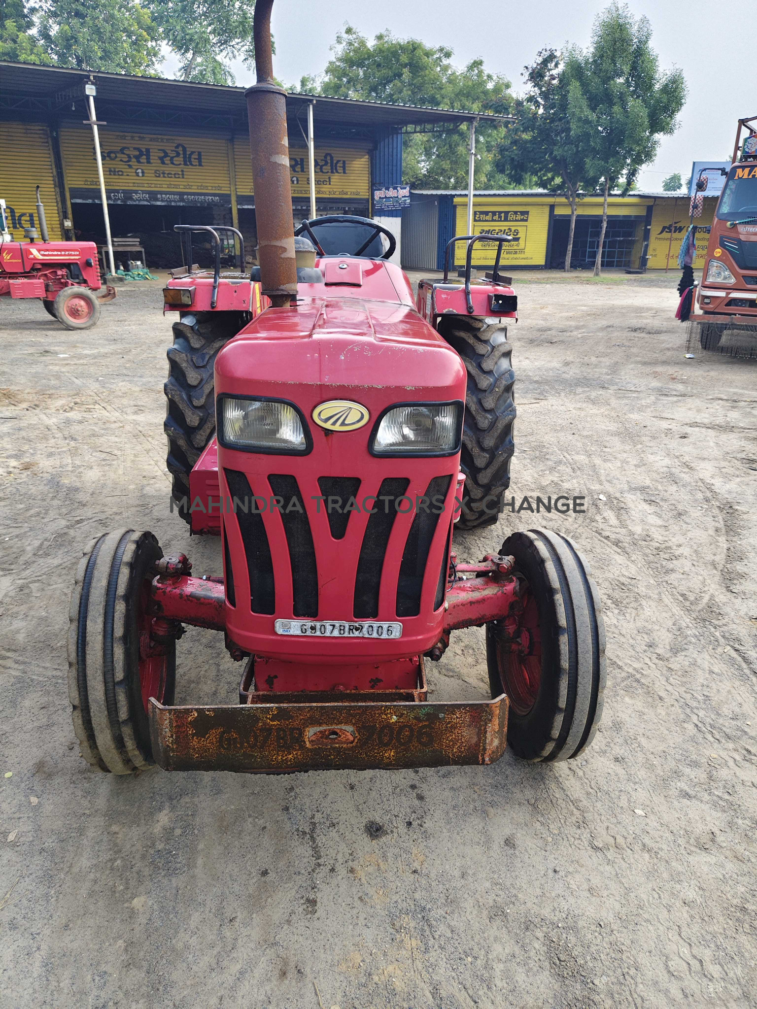2015 Mahindra 275 DI TU-4