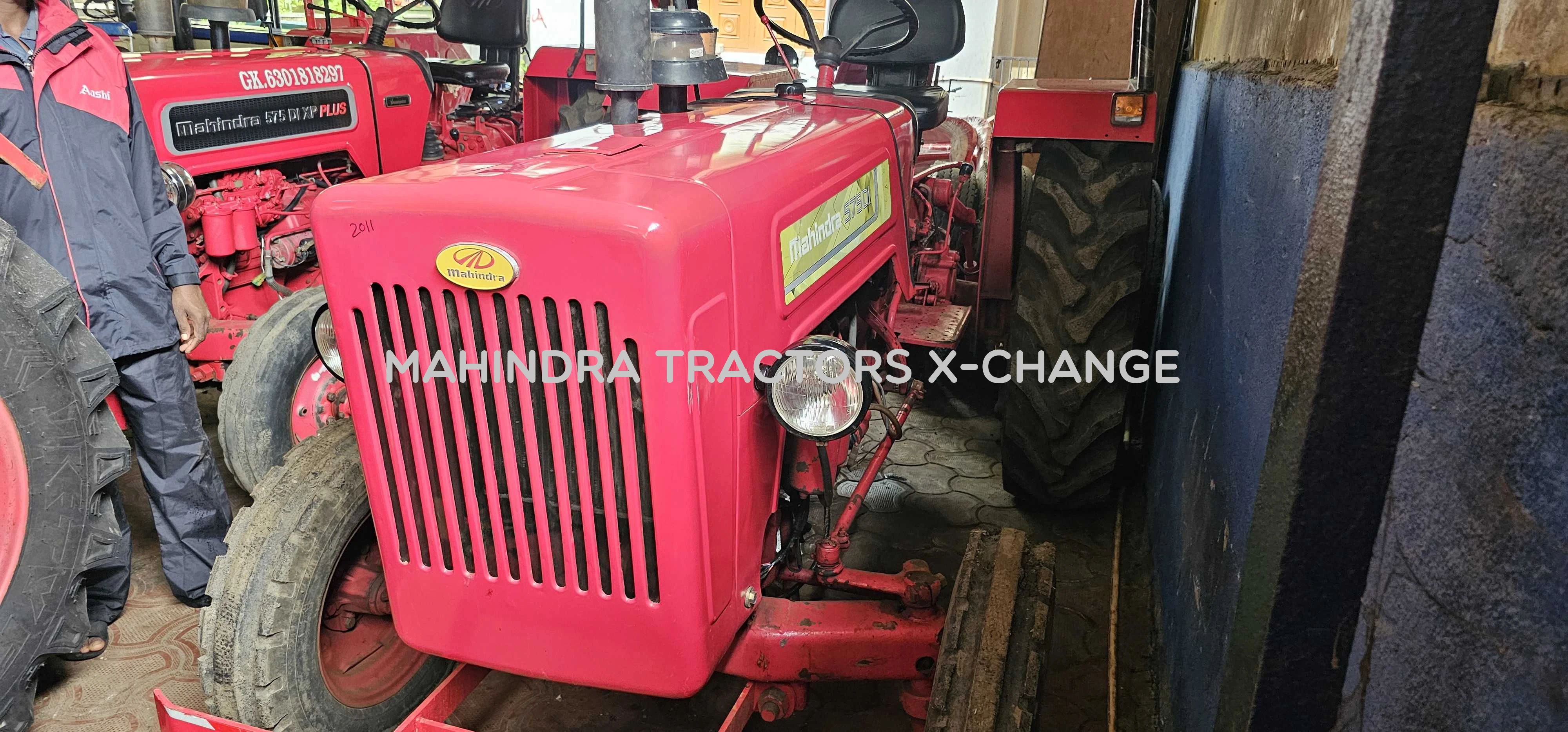 2011 Mahindra 575 DI-1