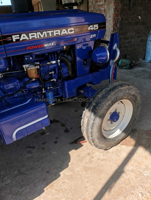 2022 Farmtrac 45 Powermaxx-3