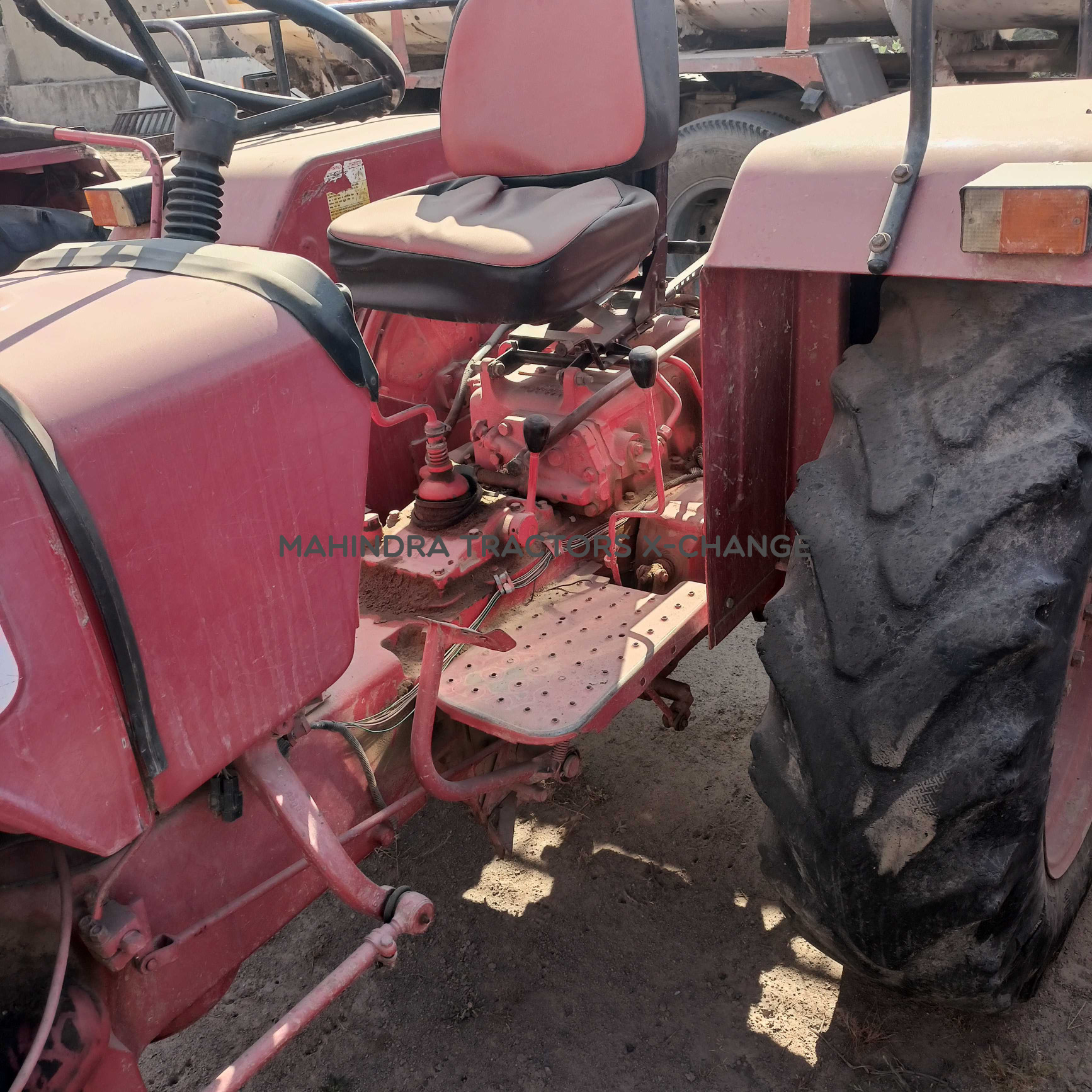 2016 Mahindra 415 DI-4