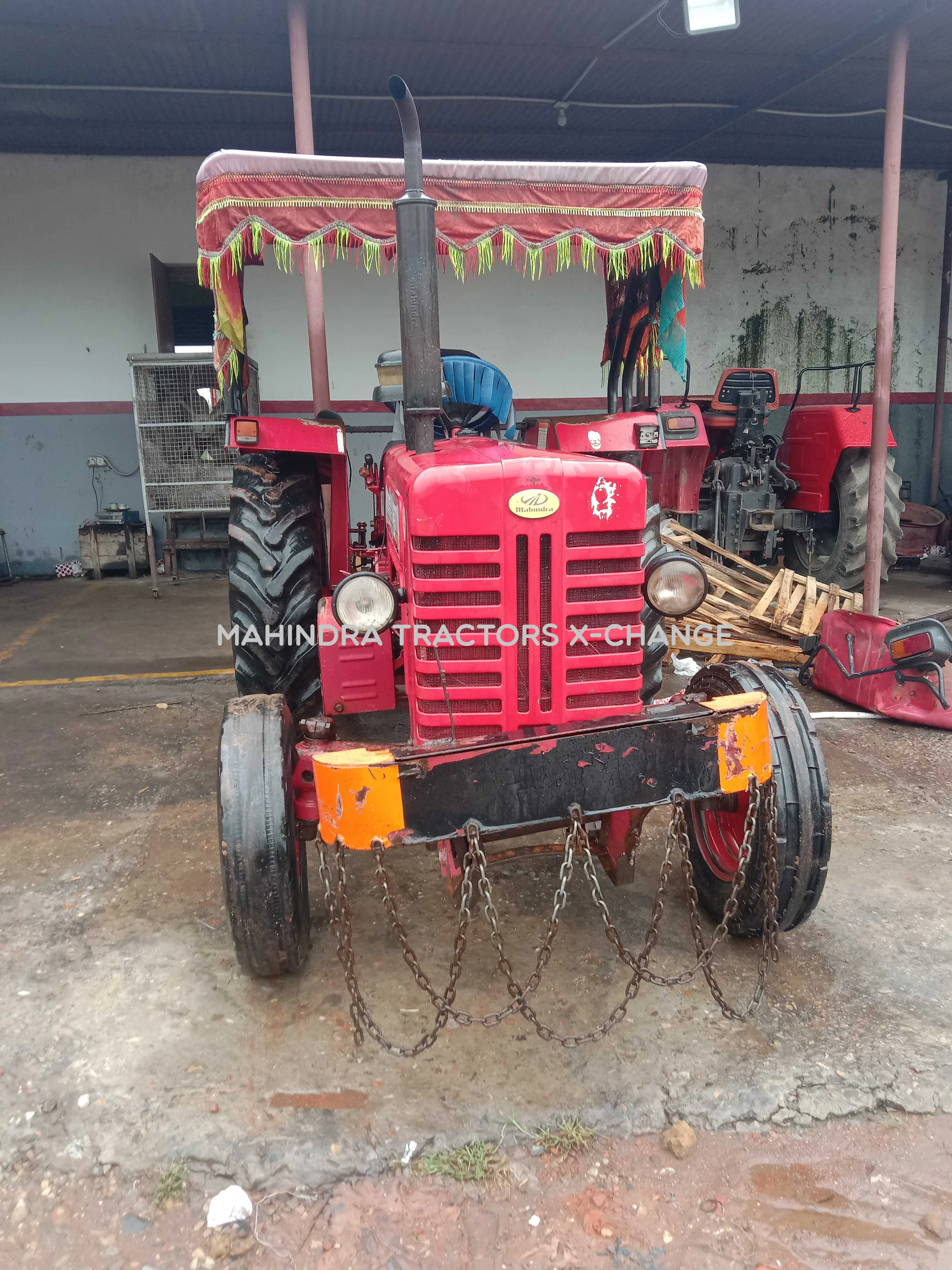 2011 Mahindra 475 DI-4