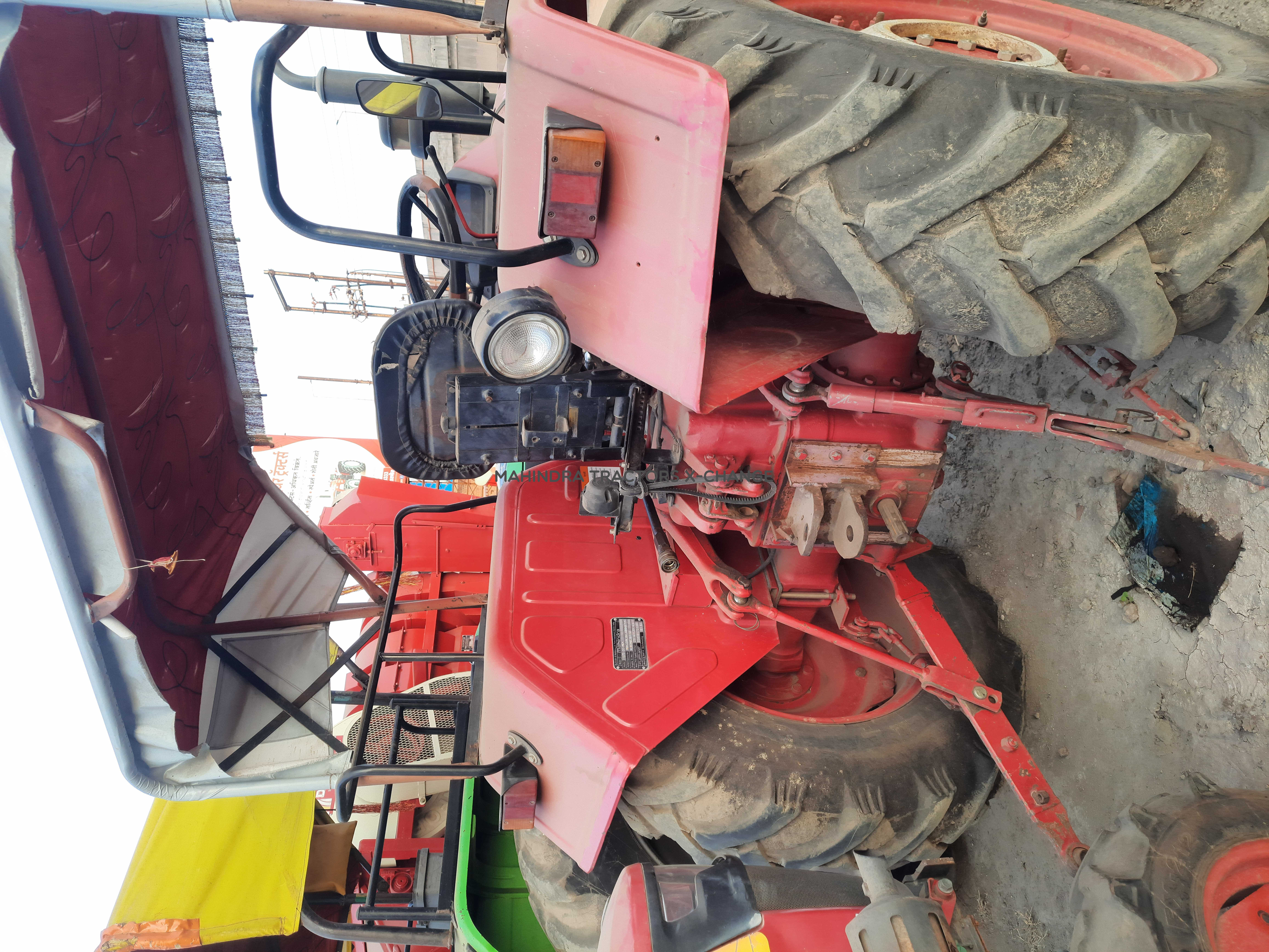 2019 Mahindra 575 DI-4