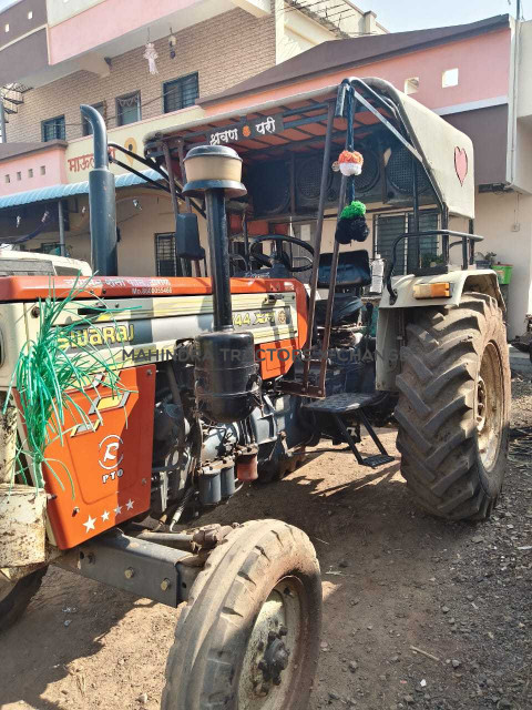 2014 Swaraj 744 XM-2