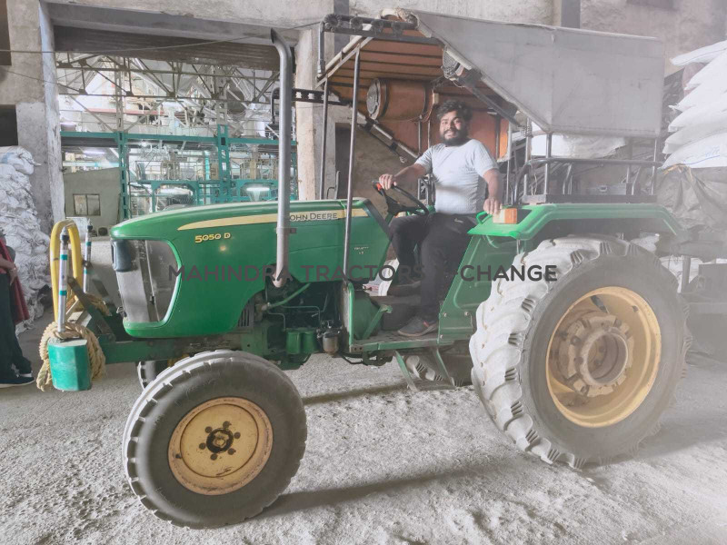 2017 John deere 5050 D-3