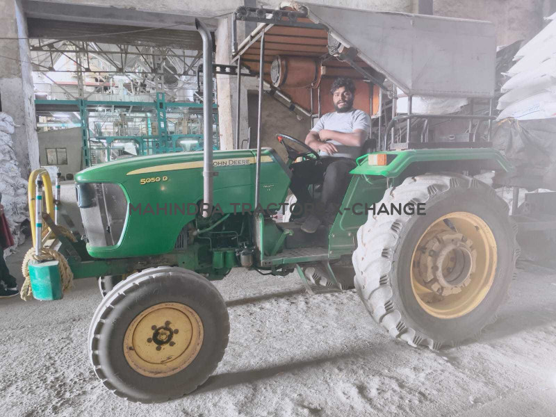 2017 John deere 5050 D-2