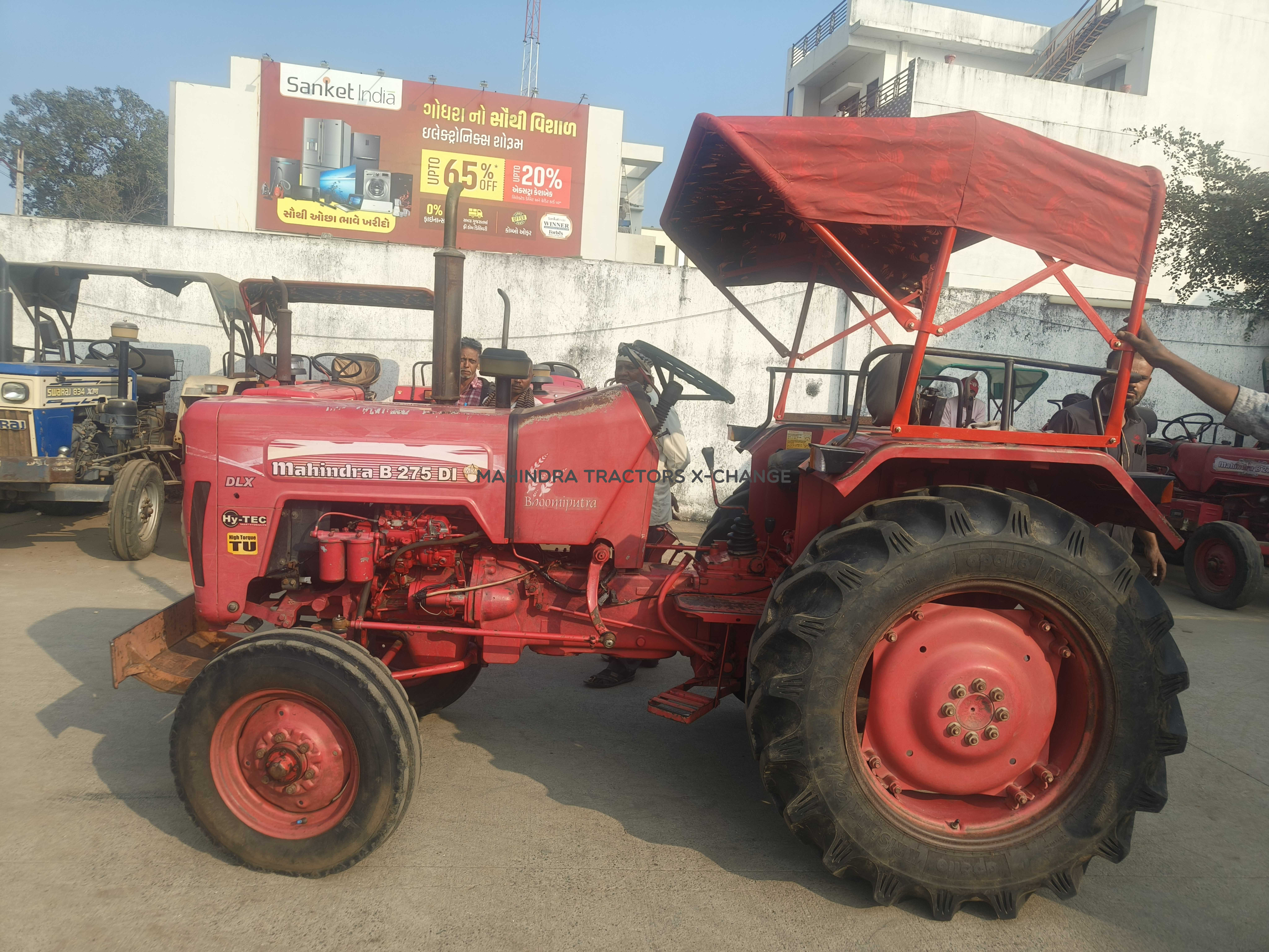 2012 Mahindra 275 DI-2