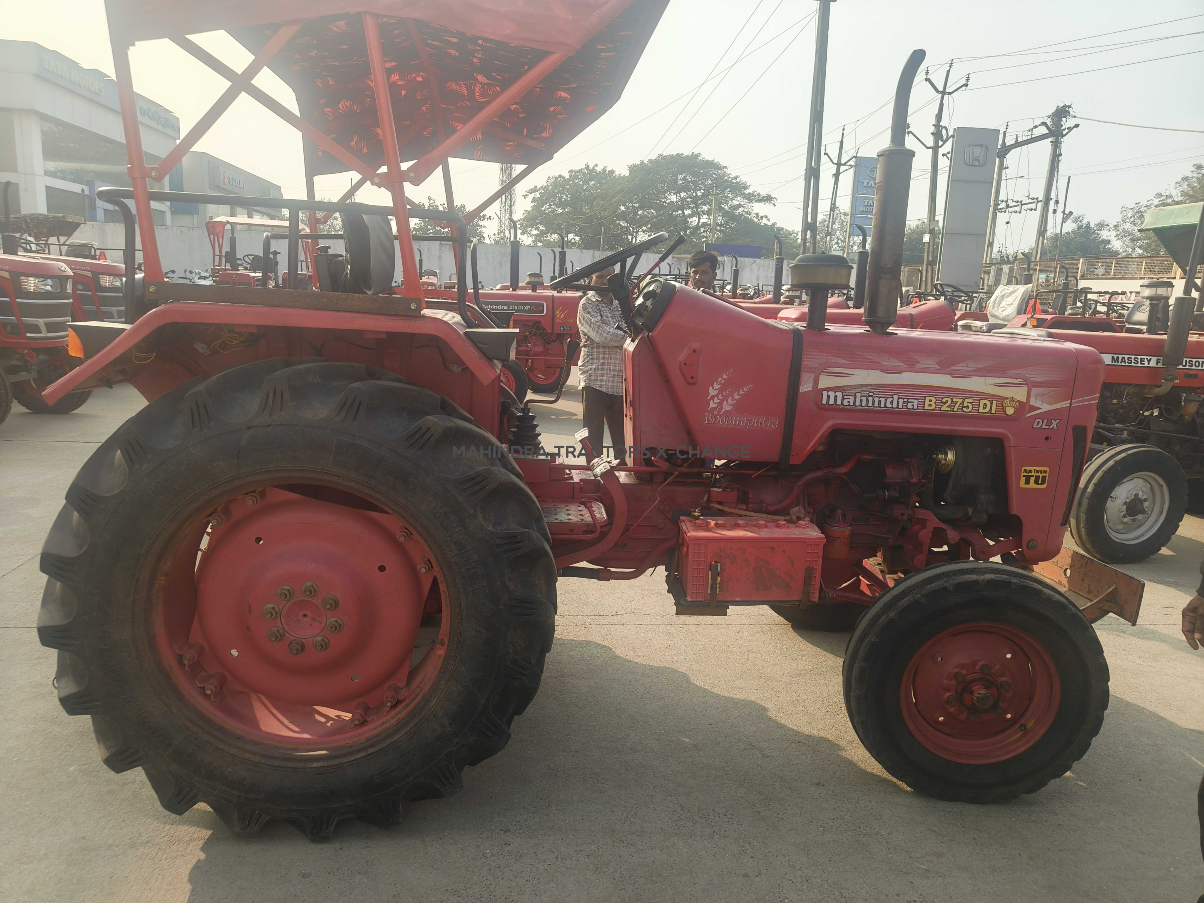 2012 Mahindra 275 DI-4