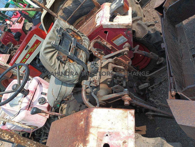 2016 Mahindra 215 Yuvraj-3
