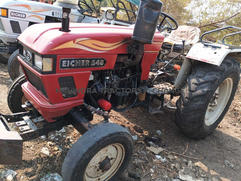 2016 Eicher 548-4