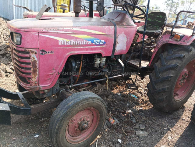 2010 Mahindra 575 DI-2