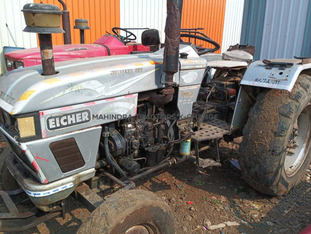 2007 Eicher 485-4