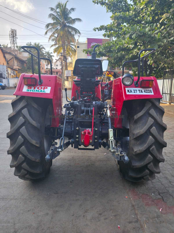 2010 Mahindra 595 DI TURBO-4