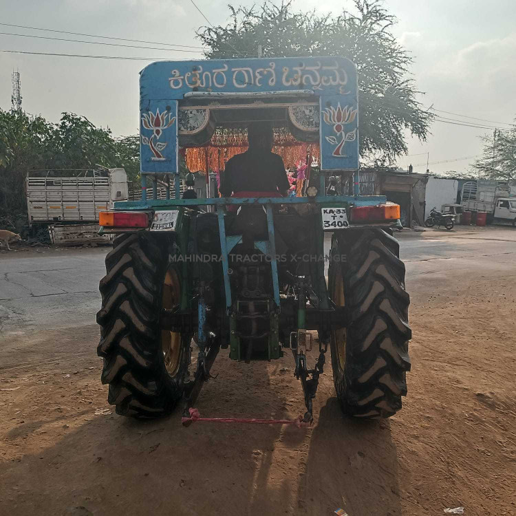2004 John deere 5105-3