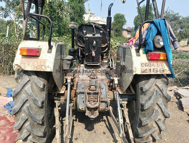 2015 Swaraj 834 XM-3