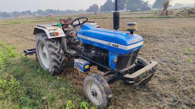 2011 Escorts PT 439 DS Plus-4