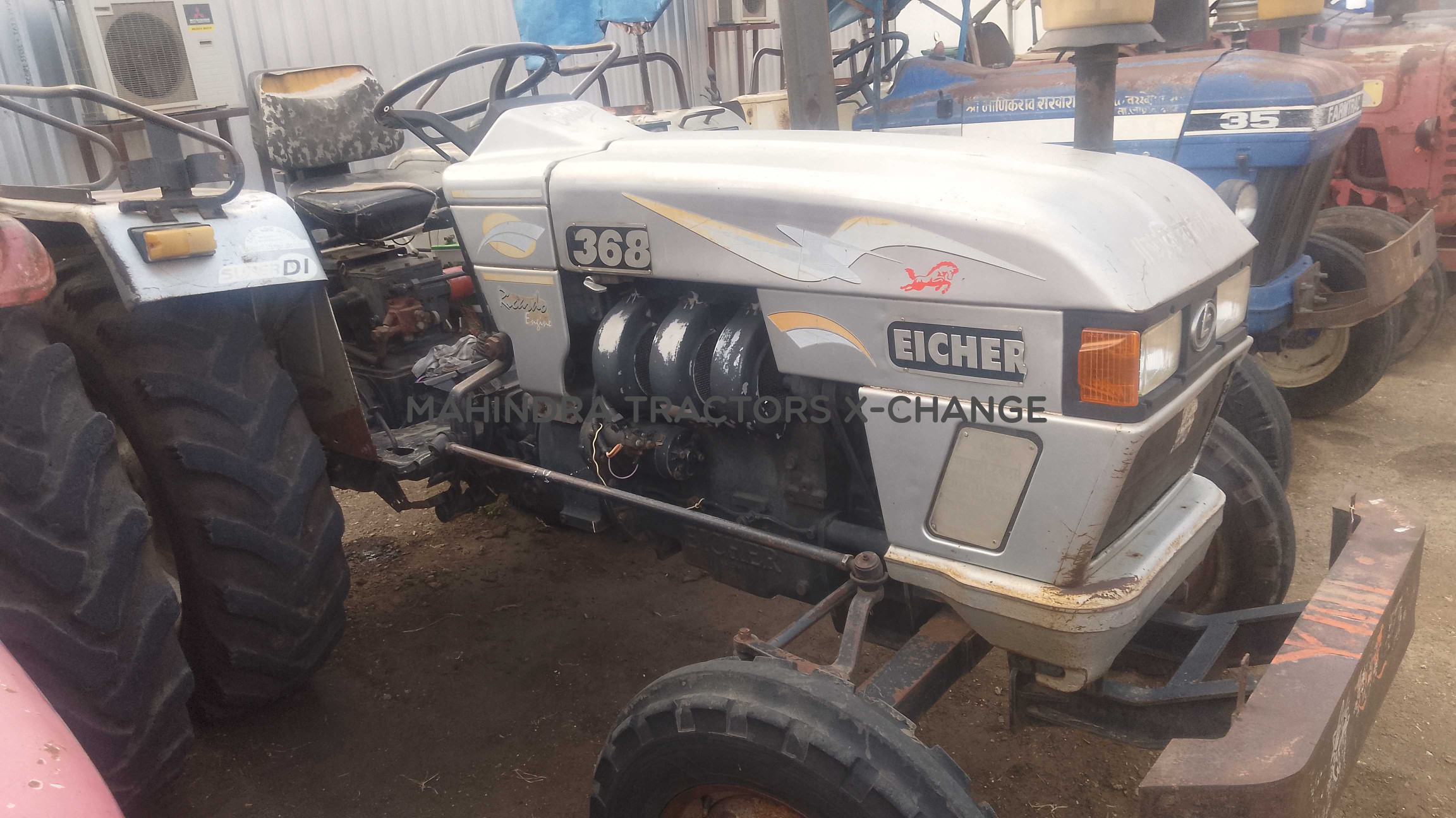 2011 Eicher 368-2