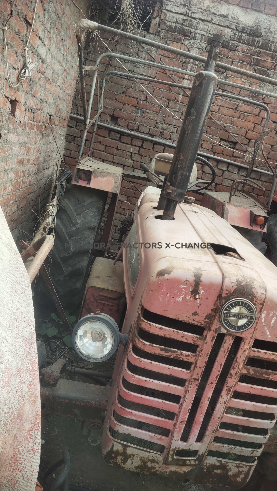 1999 Mahindra 265 DI-3